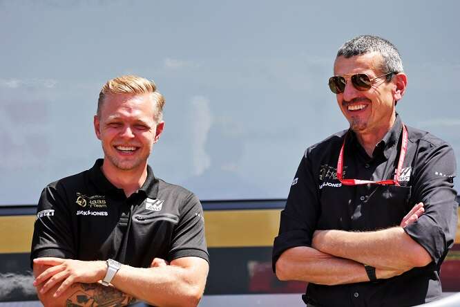 Steiner: “Magnussen all’inizio era insicuro”