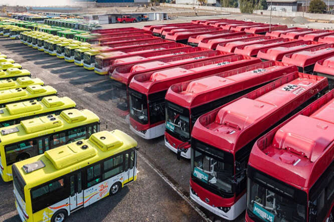 Cina, piano trasporto pubblico: entro il 2035 solo bus elettrici