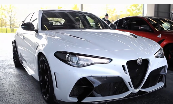 Alfa Romeo Giulia GTA, il test finale con Giovinazzi