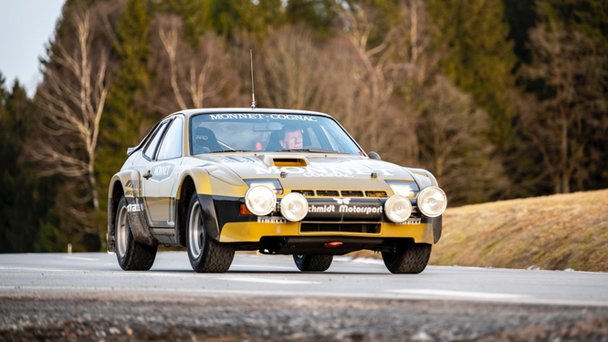 Porsche ha restaurato la 924 Carrera GTS di Walter Röhrl