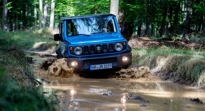 Suzuki Jimny, in Australia costa di più usato che nuovo