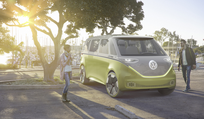 Volkswagen ID.Buzz, primi test di guida autonoma in estate