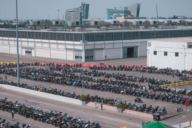 Motor Bike Expo 2021, oltre 25.000 accessi in un giorno