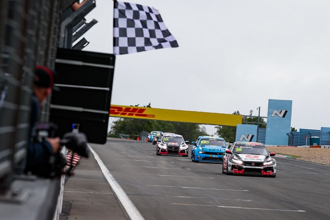 WTCR | Monteiro torna al successo al Nordschleife