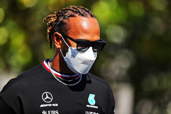 f1 hamilton baku