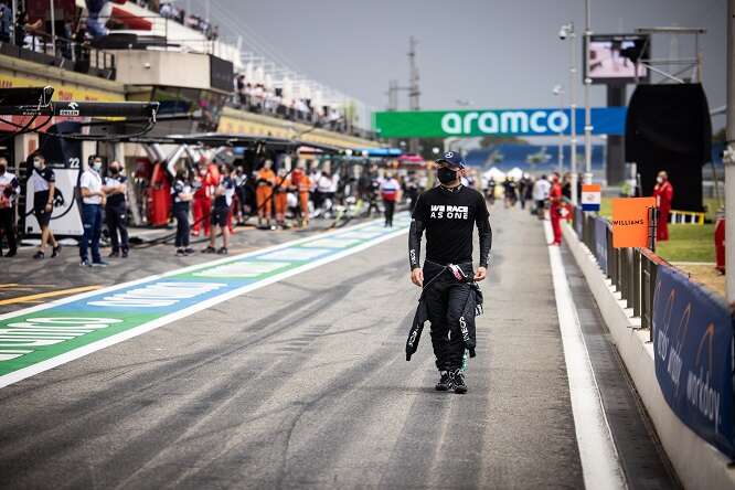 Furia Bottas: “Perché c***o nessuno mi ascolta?”