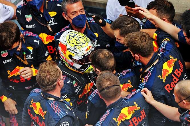 Red Bull vola: meglio solo nel 2011