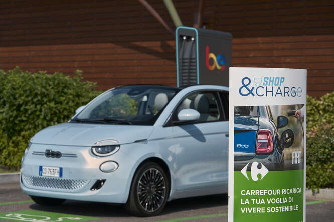 Shop&Charge, 135 punti di ricarica in punti strategici