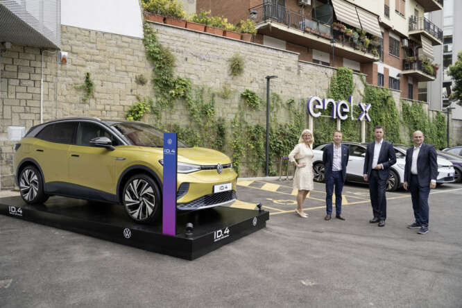 Volkswagen e Enel X, joint venture per la mobilità elettrica