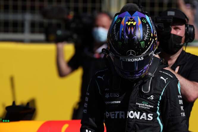 Hamilton: “Ho fatto tutto quello che dovevo, ma pattinavo”