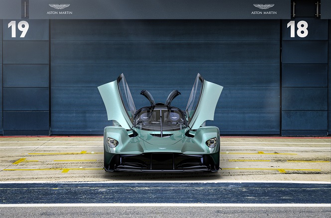 Aston Martin Valkyrie Spider, hypercar a cielo aperto