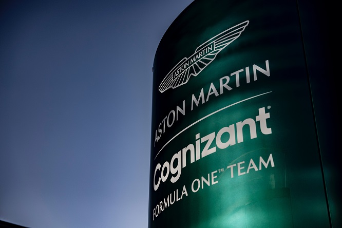 Squalifica Vettel: Aston Martin si arrende