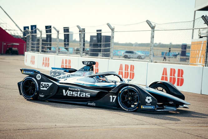 E-Prix Berlino-2, vince Nato. De Vries e Mercedes campioni