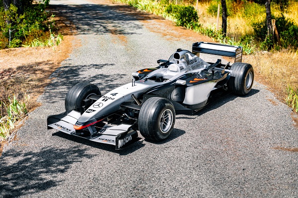 Una McLaren MP4-17 all’asta: vinse il GP d’Australia ’03