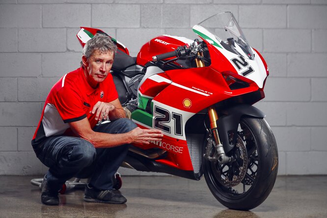 Panigale V2 Bayliss, via alla produzione