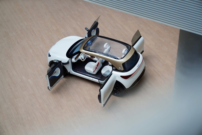 Smart Concept #1, il primo SUV debutta a Monaco