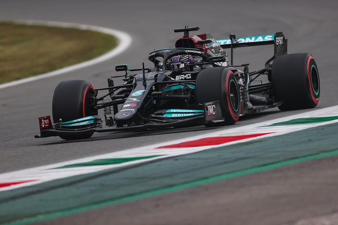 Hamilton ed i &#8220;fantasmi&#8221; della power unit