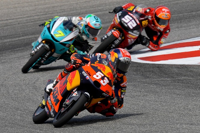 Caos in Moto3, Rossi: “Gara di 5 giri una decisione da roulette russa”