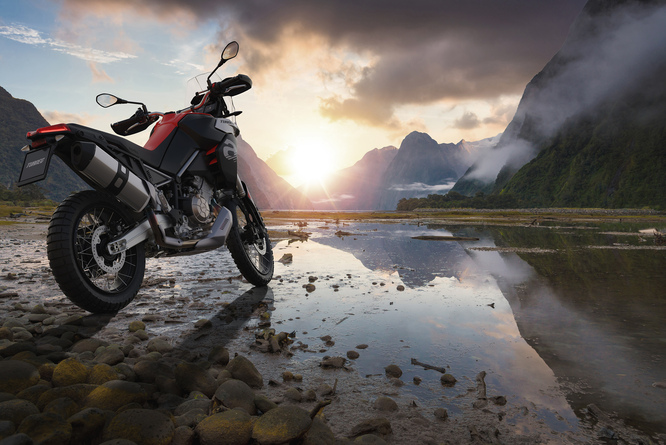 Aprilia Tuareg 660, l&#8217;adventure è prenotabile online