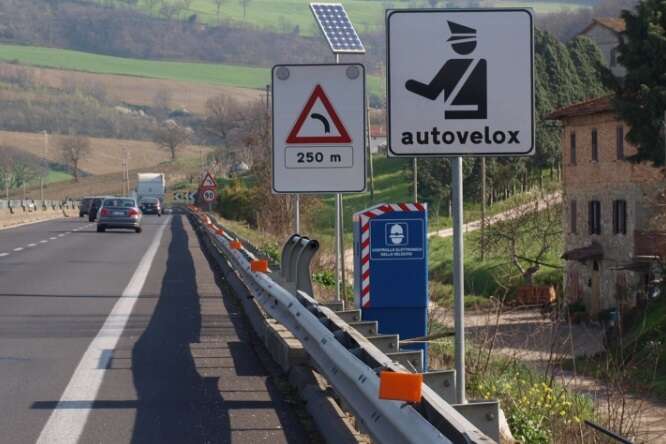 Autovelox, senza foto la multa non vale