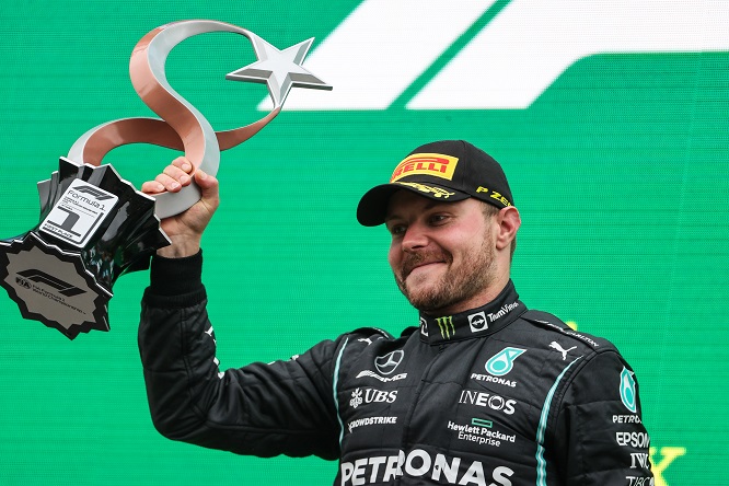 Bottas: “Mai pensato di non fermarmi”