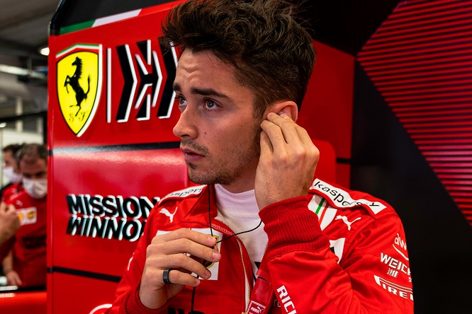 Ferrari, telaio Leclerc sostituito in tempo