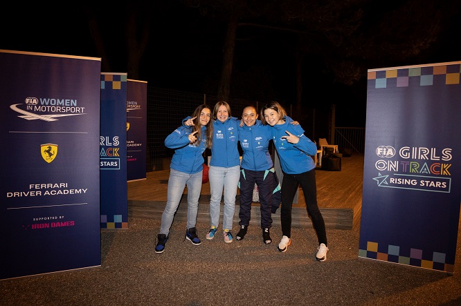 Quattro giovani ragazze in lizza per la Ferrari Driver Academy