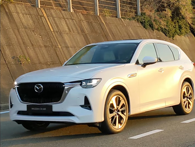 Mazda CX-60, il nuovo SUV senza veli