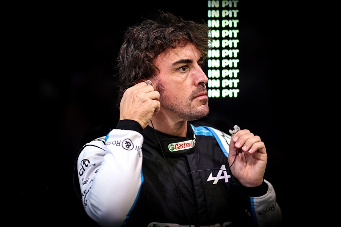 Alonso: “Resterò in F1 anche senza auto competitiva”