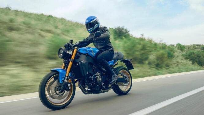 Yamaha XSR900, rinasce una leggenda