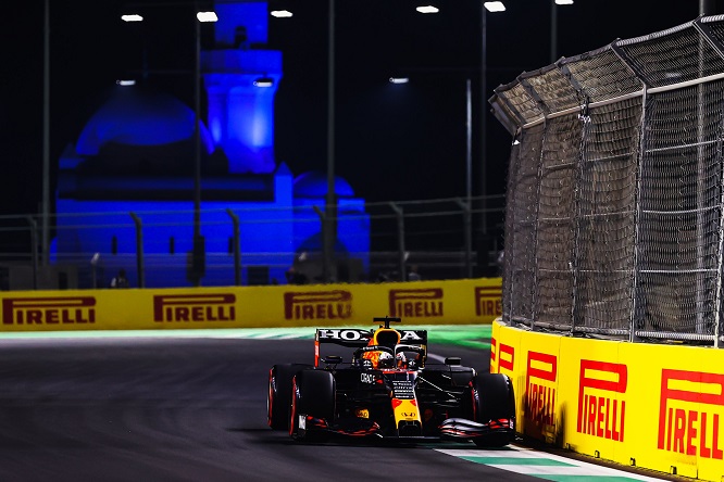 Gedda: gara interrotta, jolly per Verstappen