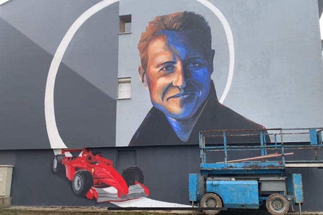 Schumacher, murale a Sarajevo quasi ultimato