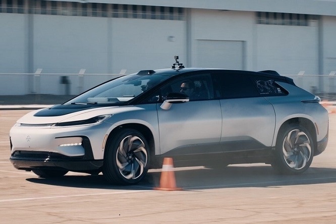 Faraday Future, le forme della FF 91