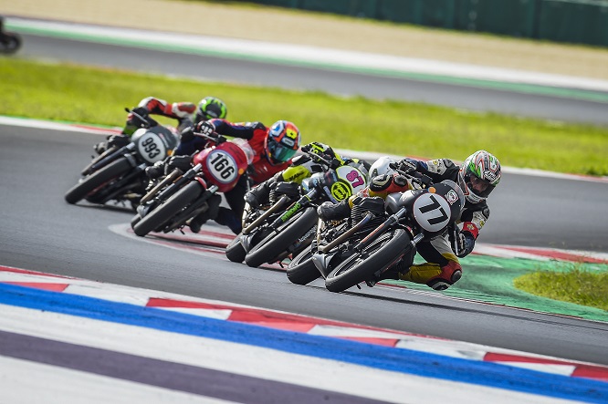 Moto Guzzi, al via le iscrizioni del trofeo Fast Endurance