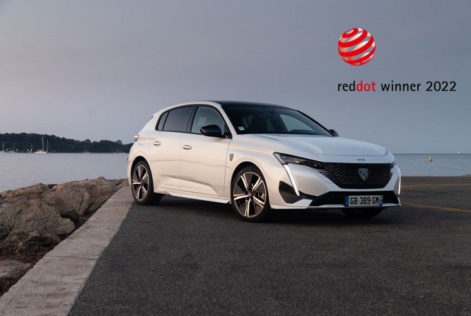 Peugeot 308 premiata ai Red Dot Award 2022