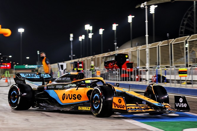 McLaren: aggiornamenti a fondo e ala anteriore