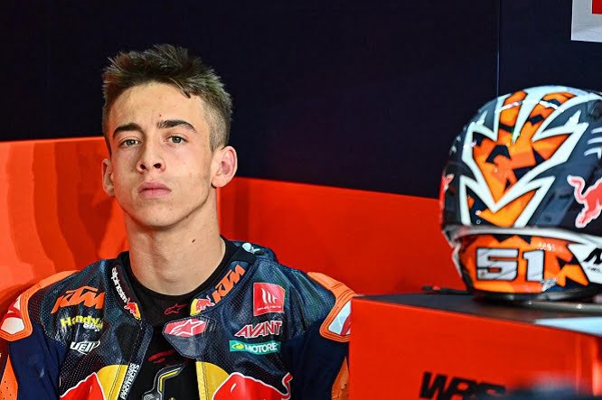 Acosta sulla KTM MotoGP per un test privato