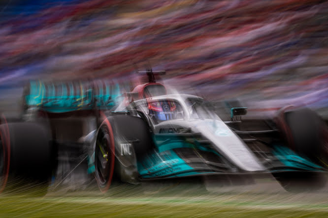 Binotto: “Difficile che Mercedes sia competitiva nel 2022”