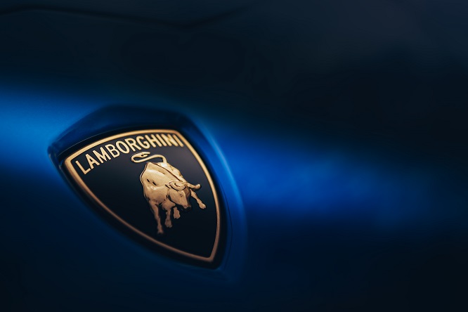Lamborghini, l'auto perfetta non esiste - Mondo Auto - AutoMoto