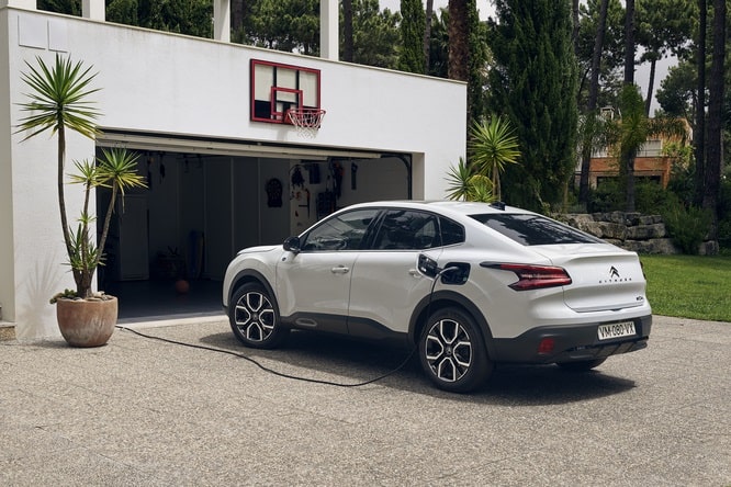 Citroen presenta la Patente Elettrica