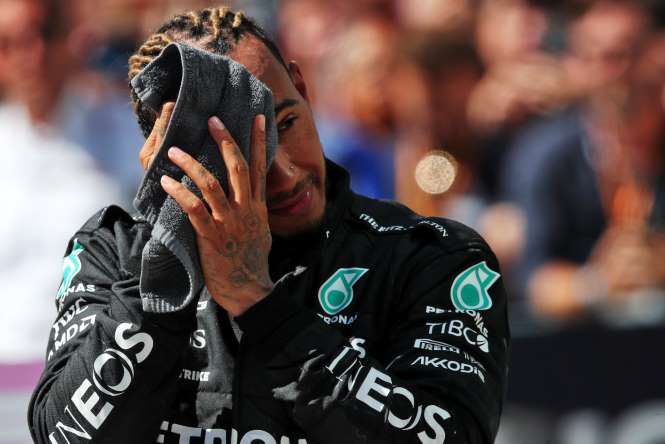 Hamilton e l’altezza anti porpoising: “Raggiunto il limite al posteriore”