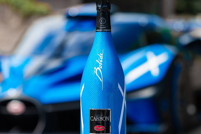 Bugatti Bolide EB.03 Edition, supercar in bottiglia