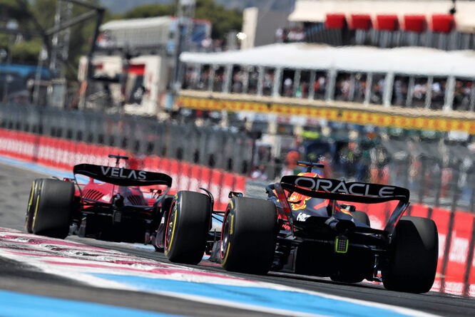 Horner: “Con Ferrari la lotta si limita alla pista”