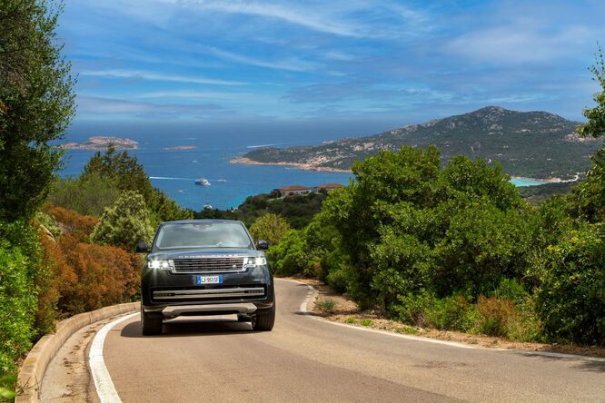 Jaguar Land Rover, nasce la Range Rover House in Sardegna