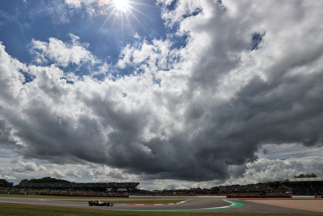 F1 / GP Gran Bretagna 2022: sole a Silverstone, resta il rischio pioggia
