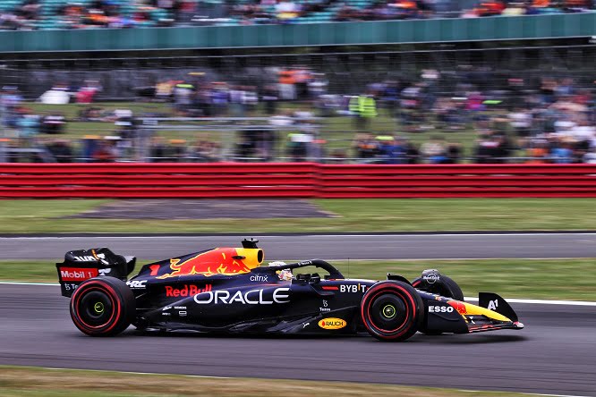 FP3 Silverstone: Red Bull vola con un assetto “misterioso”