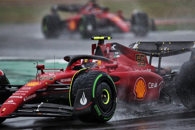 A Silverstone Ferrari e Sainz fuochi accesi nell’acqua