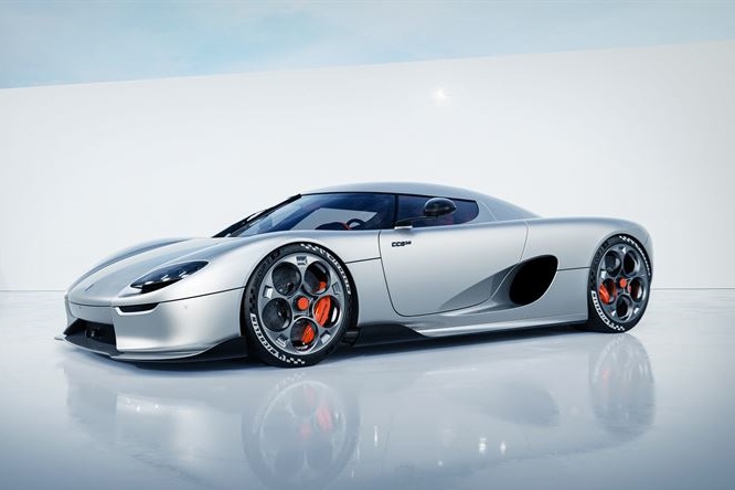 Koenigsegg CC850, già sold out: arrivano altri 20 modelli