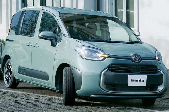 Toyota, la nuova Sienta assomiglia alla Panda