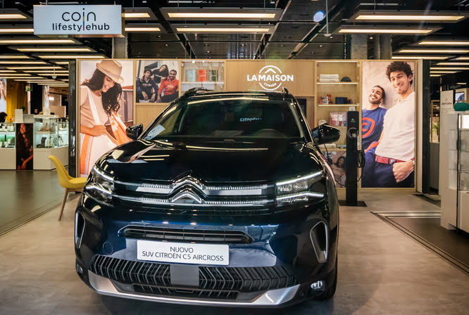 Citroen C5 Aircross, passerella milanese